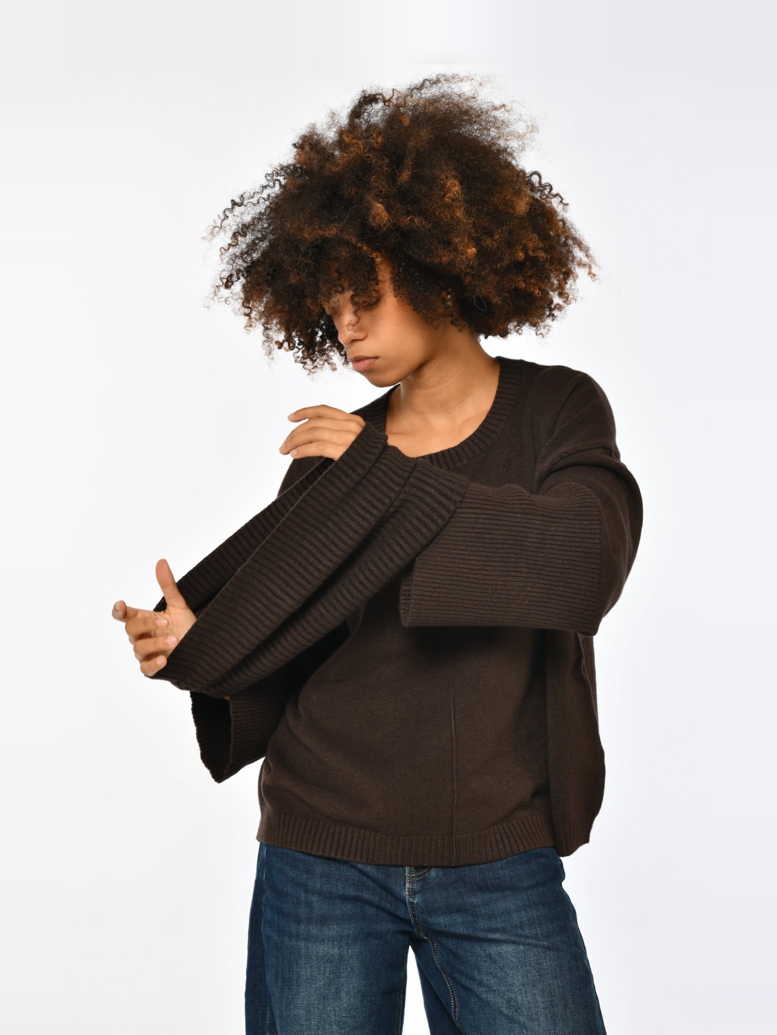 Pamela – Pull col rond à col amovible – Choco